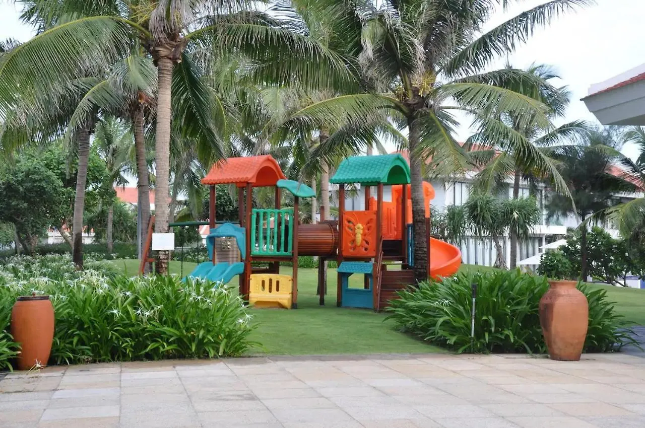 Ocean Beach Villas Danang