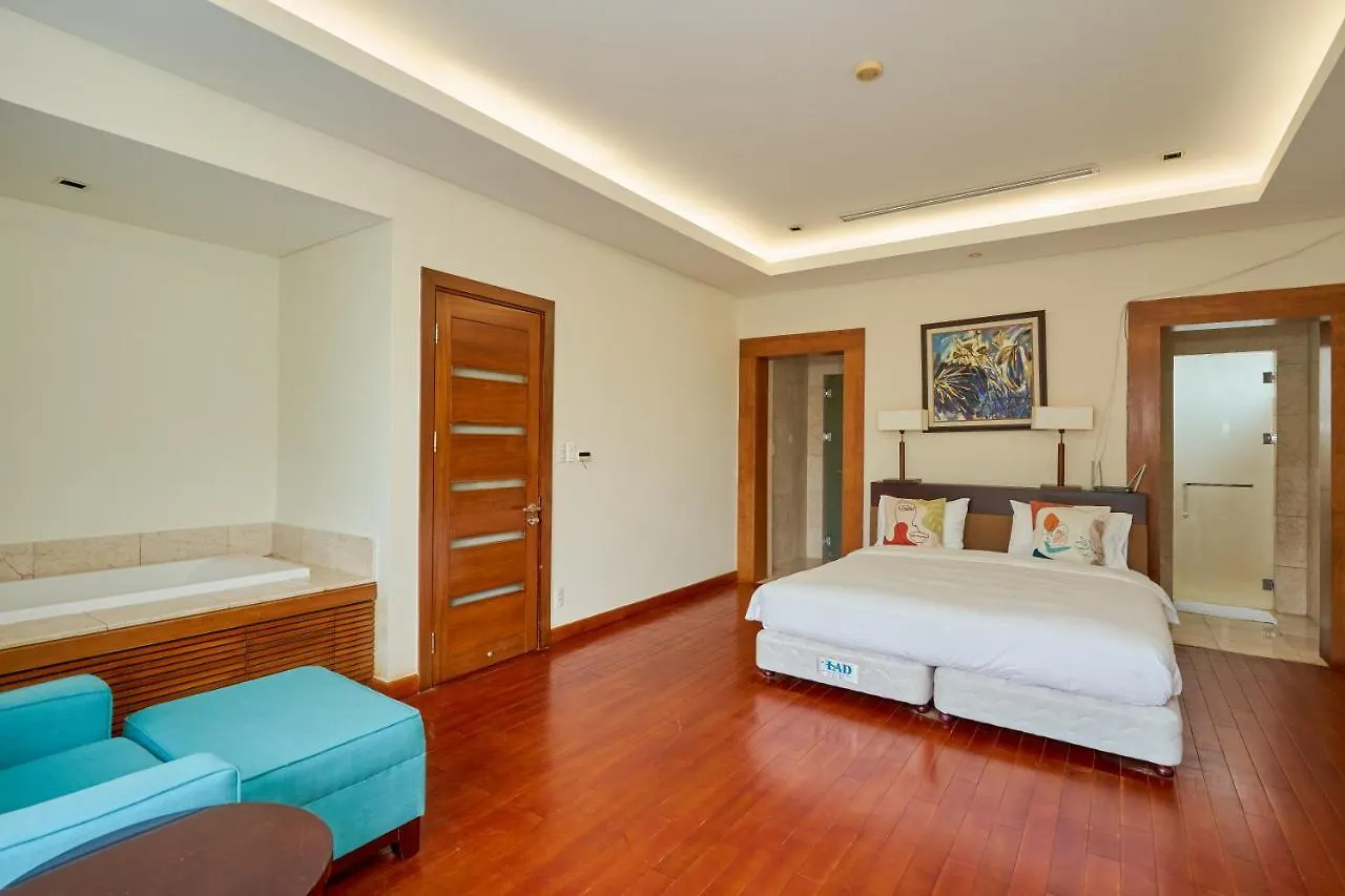Ocean Beach Villas Danang 베트남