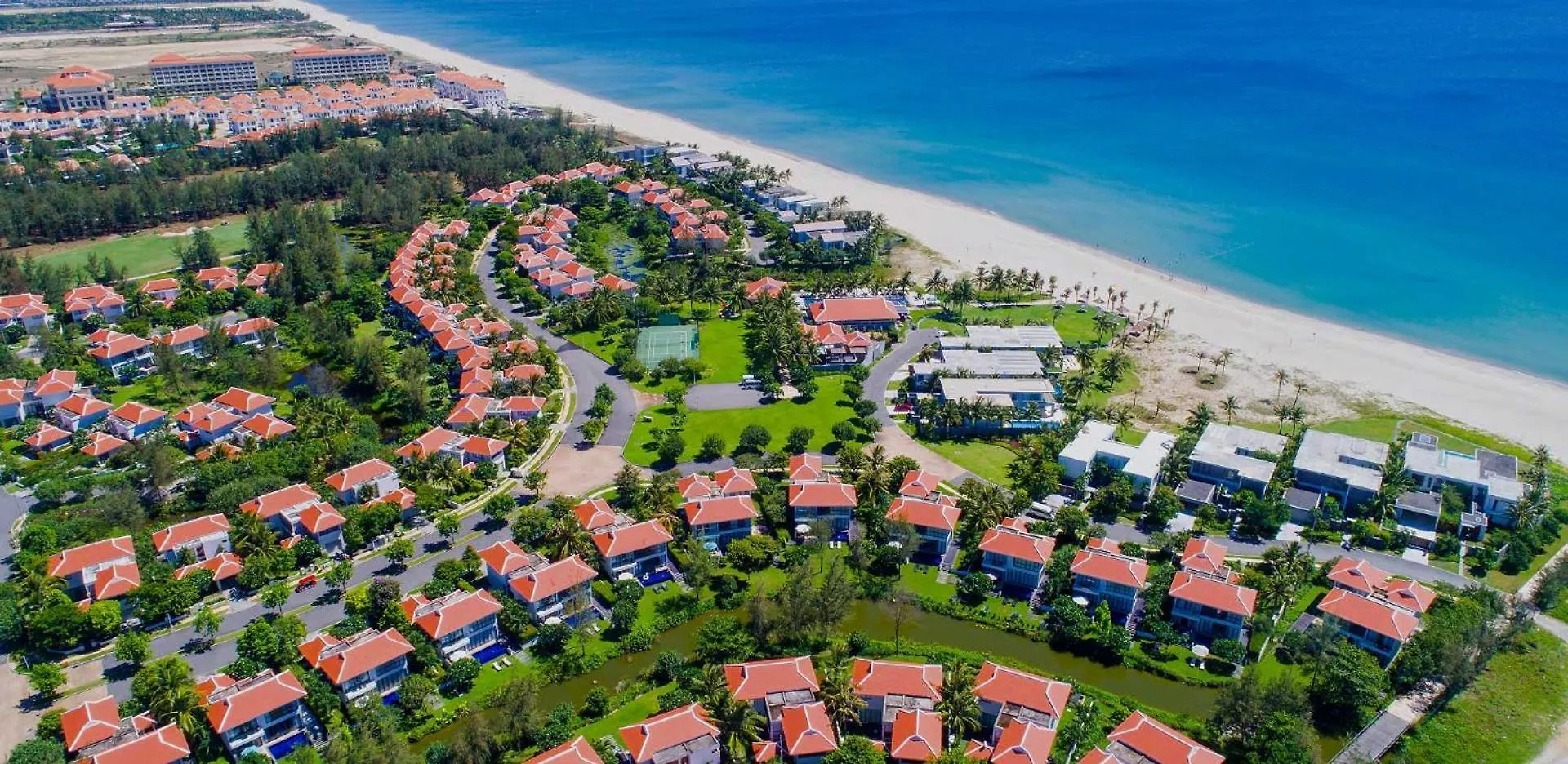 Ocean Beach Villas Danang