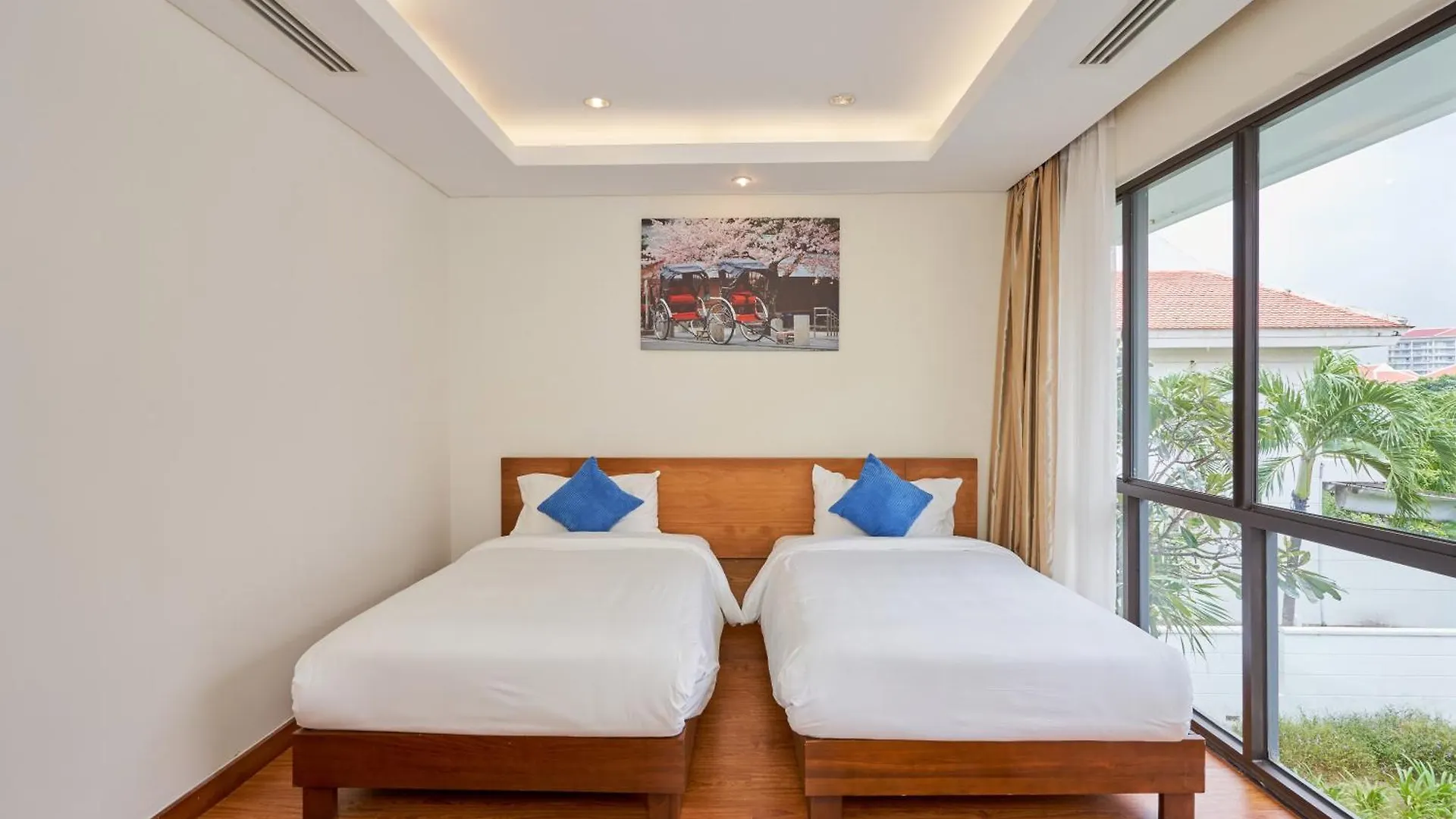 Ocean Beach Villas Danang